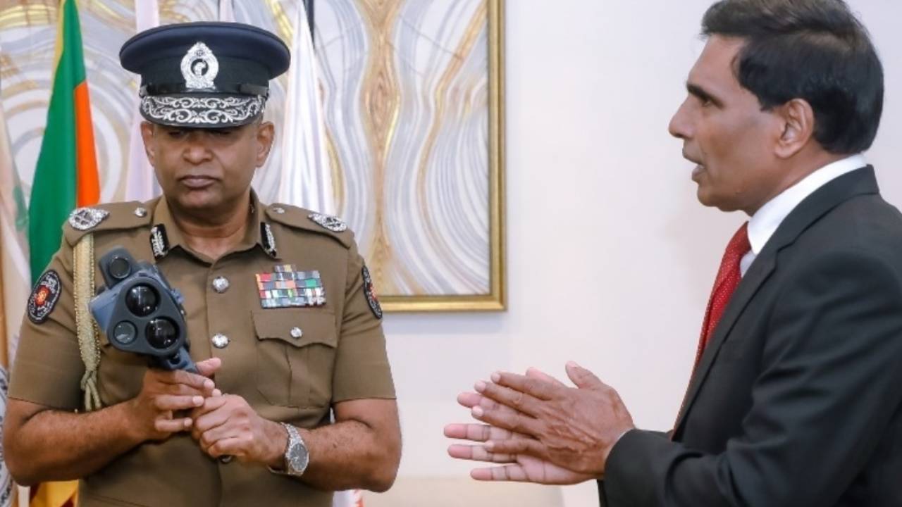 இலங்கை காவல்துறைக்கு 556 மில்லியன் ரூபா பெறுமதியான புதிய தொழில்நுட்ப உபகரணங்கள்!