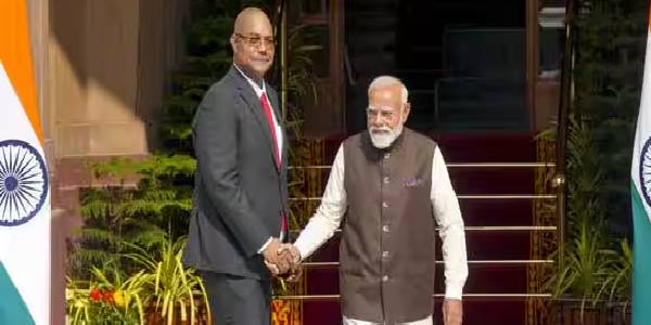 சீஷெல்ஸ் ஜனாதிபதி – இந்திய பிரதமர் இடையில் விசேட சந்திப்பு!