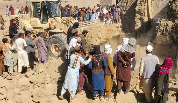 ஆப்கன் எல்லையில் பாகிஸ்தான் நடத்திய வான்வழித் தாக்குதல்