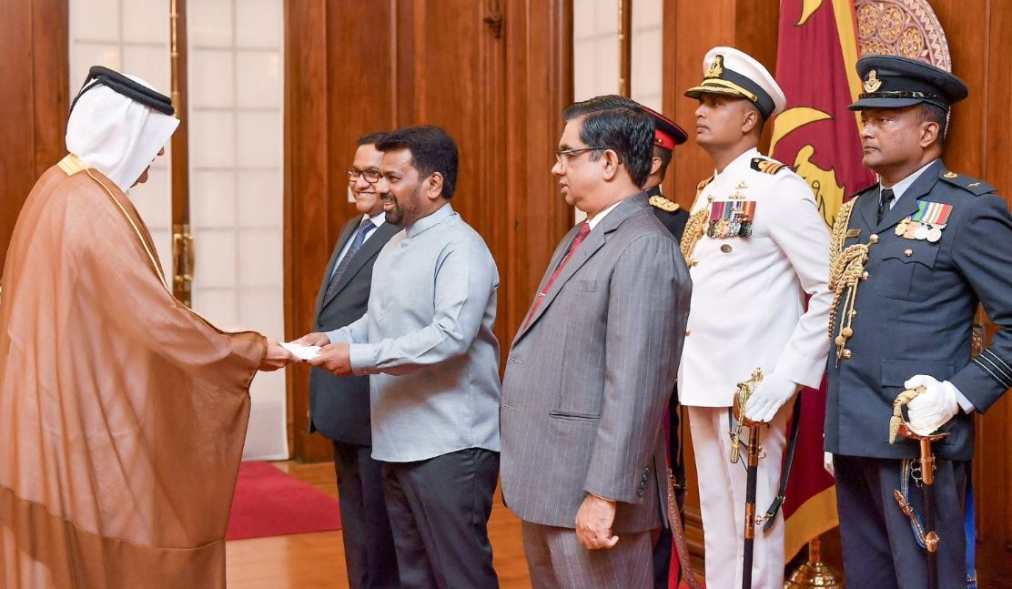 புதிய மூன்று நாடுகளின் தூதுவர்கள் ஜனாதிபதியிடம் நற்சான்றிதழ் கையளிப்பு