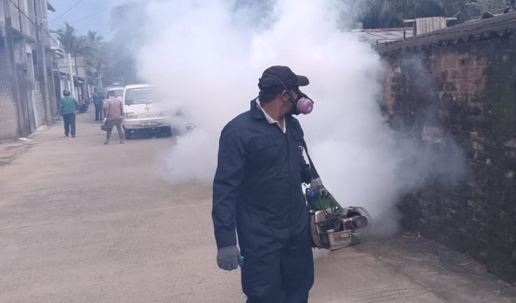 மருதமுனை மற்றும் பெரியநீலாவணையில் புகை விசிறும் நடவடிக்கை முன்னெடுப்பு