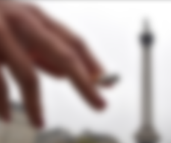 பிரித்தானியாவில் புகைப்பிடிக்க தடை