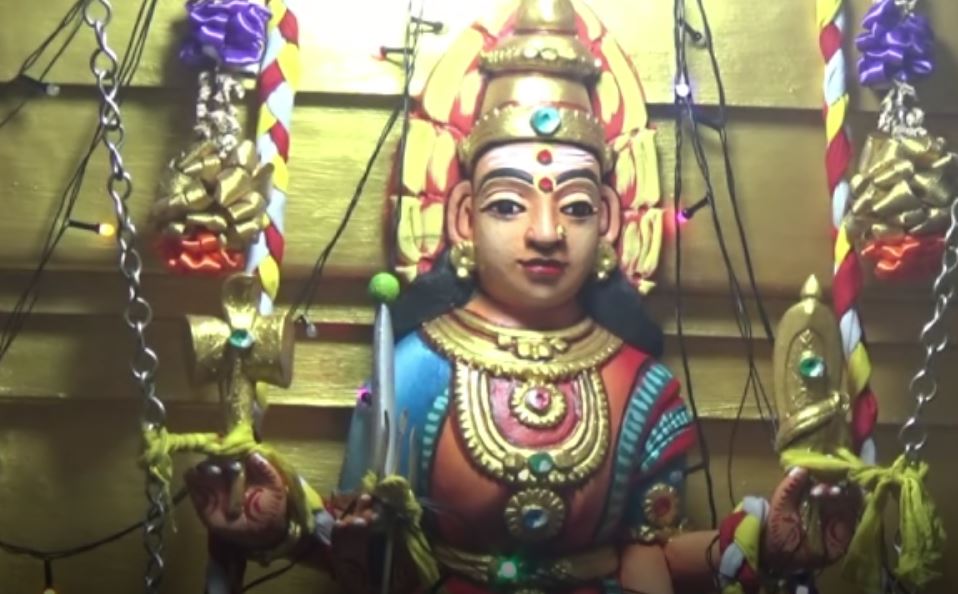 கெங்கல்ல திகன ஸ்ரீ முத்துமாரியம்மன் ஆலயத்தில் சங்காபிஷேக விஷேட பூஜை