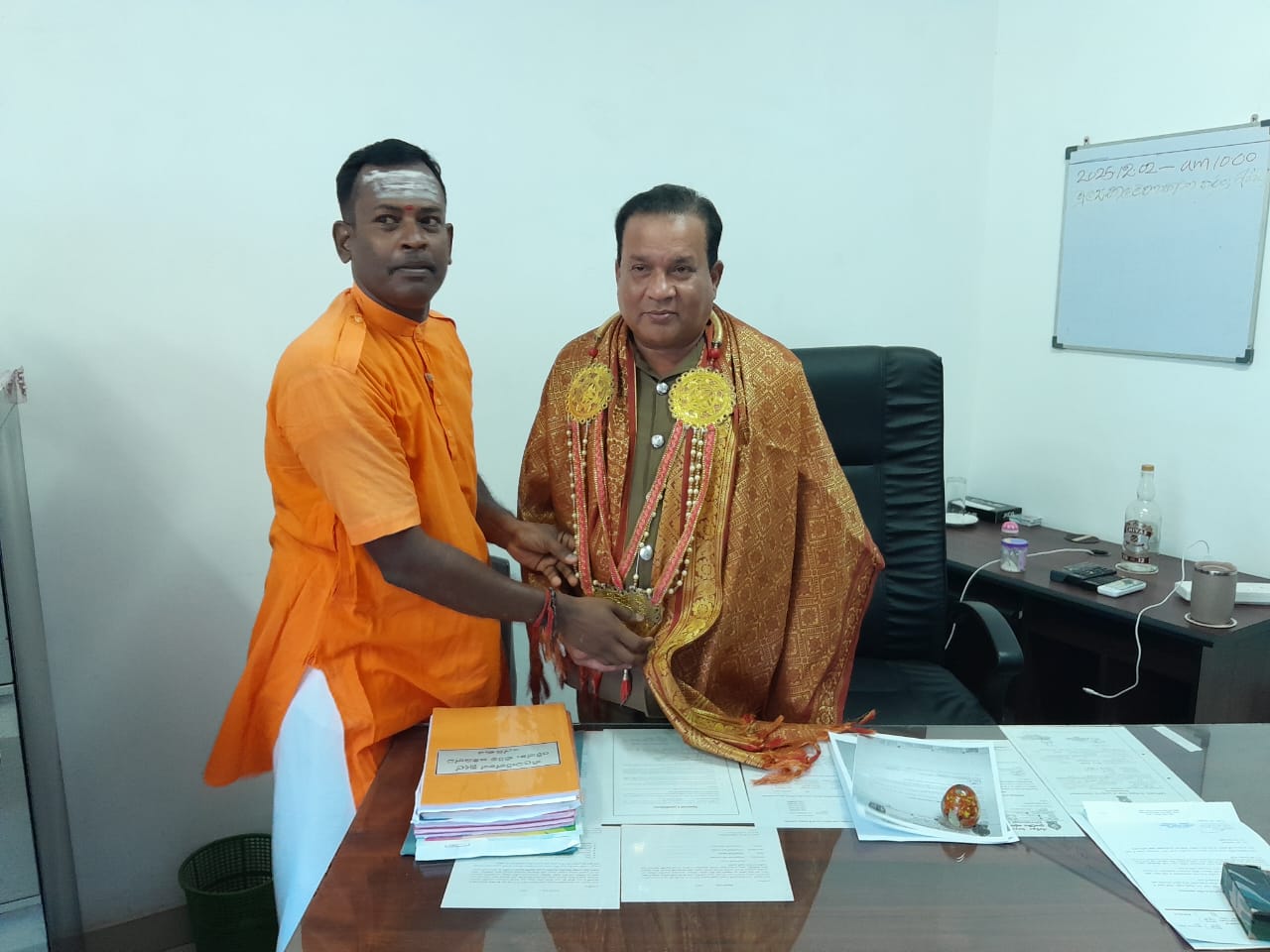 வடமாகாண பாடசாலை மாணவர்களுக்கு கிறிஸ்தவ பைபிள் வழங்கும் திட்டம் முறியடிப்பு!