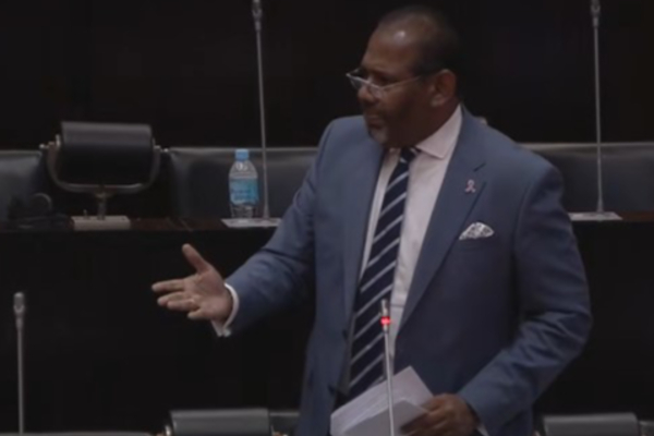 காணாமல் போன யாழ் மீனவர்கள் தொடர்பில் பொறுப்புடன் செயல்படுங்கள் – கஜேந்திரகுமார் mp வேண்டுகோள்!