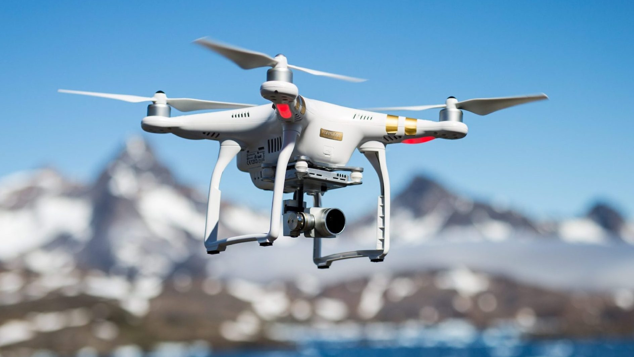 அனுமதியின்றி ட்ரோன்களை இயக்குபவர்களுக்கு எச்சரிக்கை!