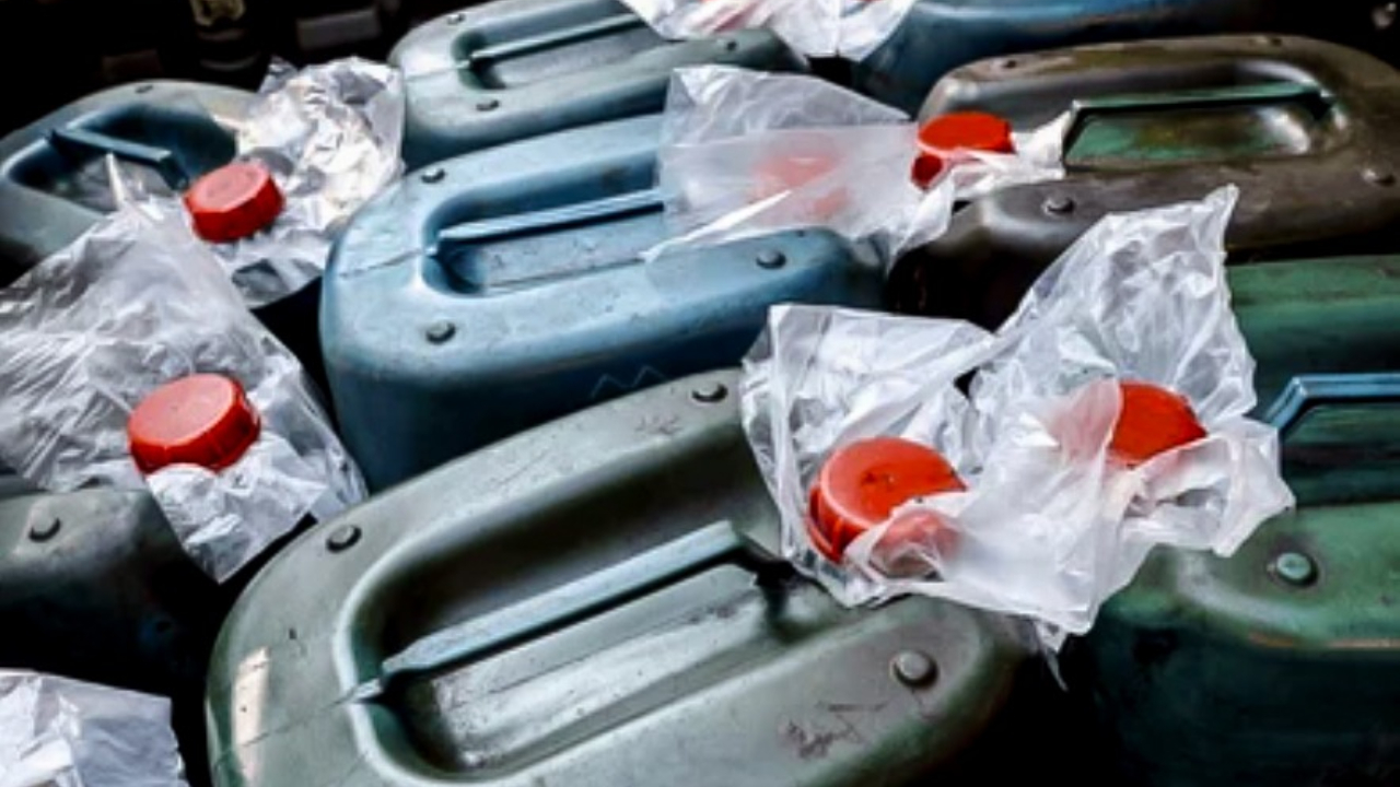 604 லீட்டர் பெற்றோலுடன் வர்த்தகர் க‍ைது!