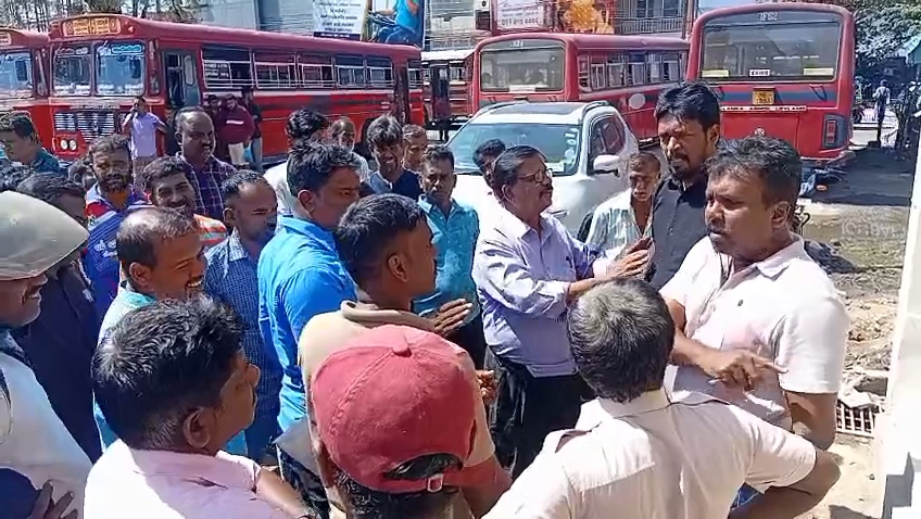 யாழ் மாநகரசபை தன்னிச்சையாக செயற்பட்டால் சேவையை முடக்கி போராடுவோம்