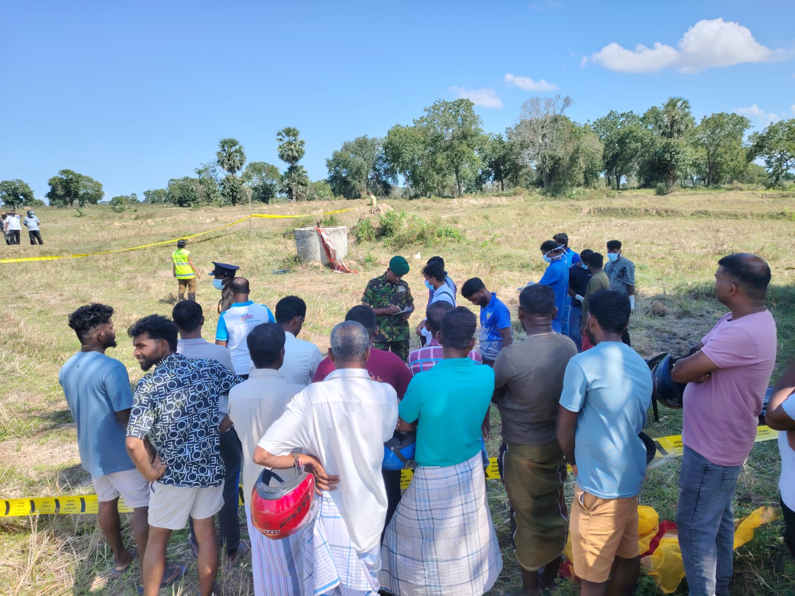 மட்டு நகருக்கு சென்று காணாமல் போன இளம் தாயுடன் குழந்தை உயிருடன் மீட்பு – அழுகிய நிலையில் பெண் ஒருவர் சடலம் கிணற்றிலிருந்து மீட்பு!