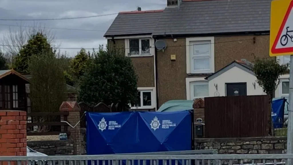 பிரிட்ஜெண்ட் (Bridgend) கவுண்டியில் இடம்பெற்ற கொலை சம்பவம் தொடர்பில் 26 வயதுடைய இளைஞர் ஒருவர் கைது!