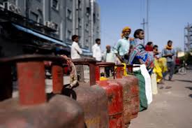 மத்திய கிழக்கு நாடுகளின் போர்ச்சூழல்- இந்தியா உள்ளிட்ட பல நாடுகளின் எரிவாயு சந்தை பாதிபடையும் வாய்ப்பு!