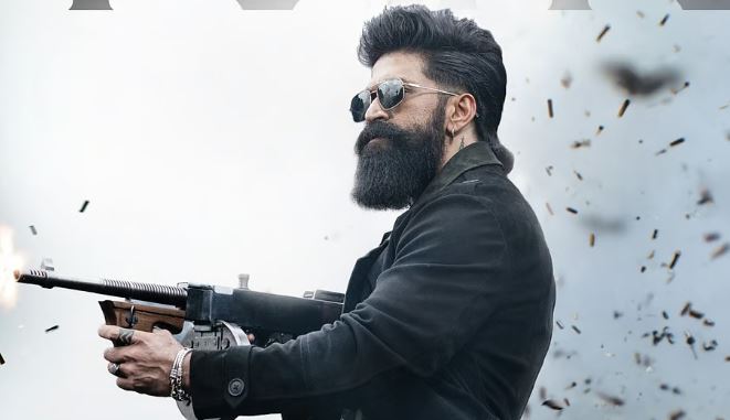 போர் பதற்றம்-  ‘டாக்ஸிக்’ ரிலீஸ் திகதி மாற்றம்