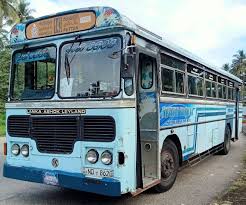 ஹங்வெல்ல – கொழும்பு வழித்தட தனியார் பேருந்து ஊழியர்கள் பணிப்புறக்கணிப்பு!