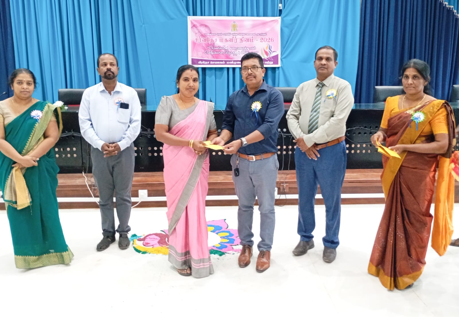 மண்முனை தென் எருவில்பற்று பிரதேச செயலகம் நடாத்திய மகளிர் தின நிகழ்வு!