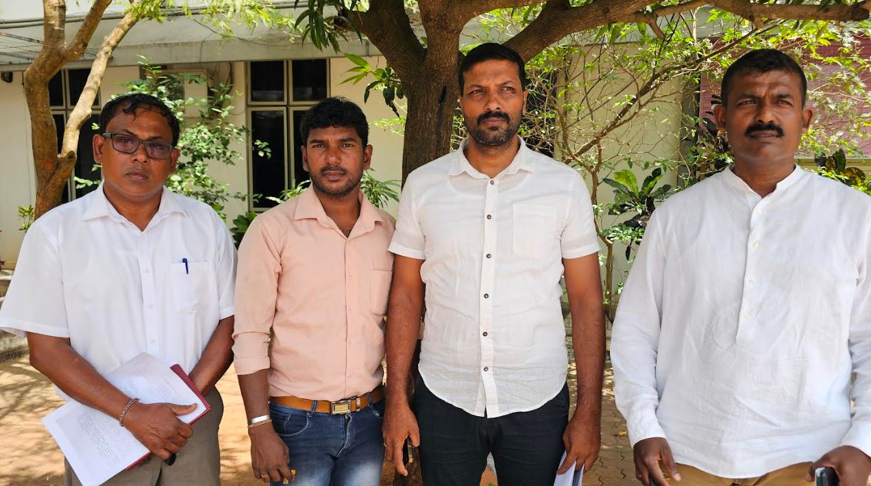 ஸ்ரீபவானந்தராஜா எம்.பி மீது குற்றச்சாட்டு முன்வைத்த பிரதேச சபையின் உறுப்பினர்கள்!