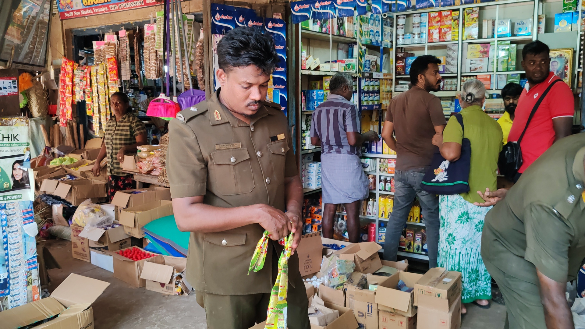 வவுனியாவில் சுகாதார பரிசோதகரால் விசேட நடவடிக்கை!
