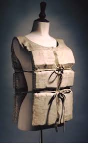 டைட்டானிக் நினைவுப் பொருள் ஏலத்தில்: வரலாற்றின் அரிய சின்னம் உலக கவனம் ஈர்ப்பு!