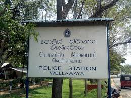 பயணிகள் பேருந்தில் மண்ணெண்ணெய் கடத்தல்!