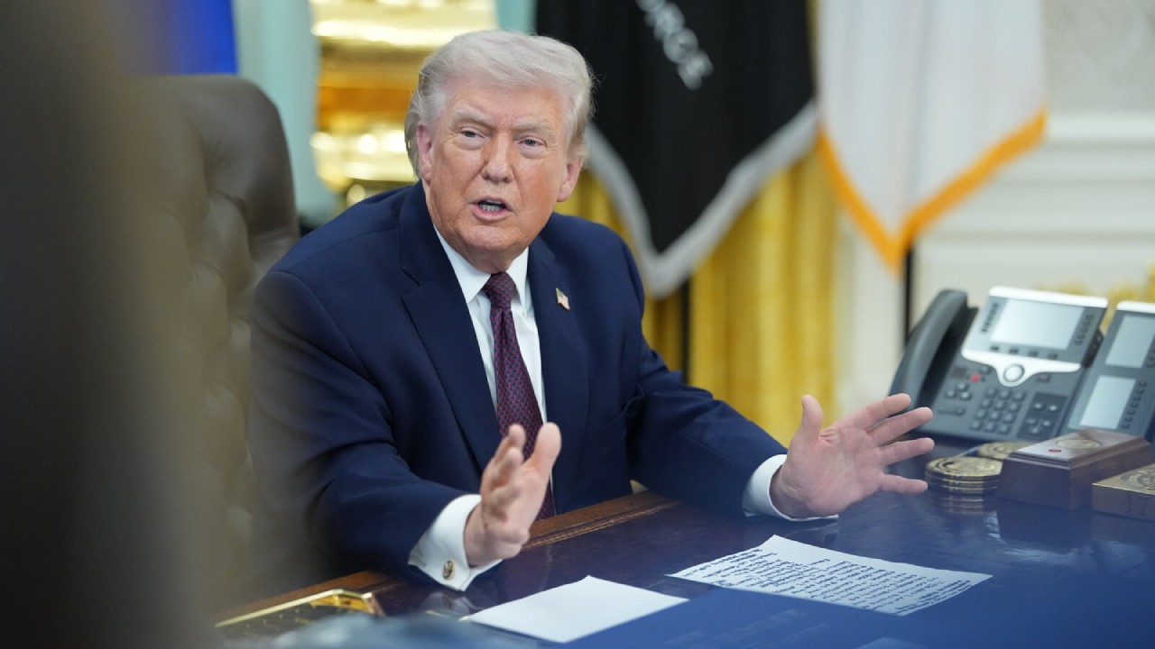 நீரிணை மூடப்பட்டால் ஈரானுக்கு நரகம்தான் கதி – ட்ரம்ப் சூளுரை!