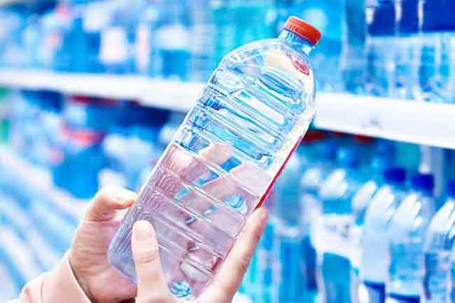 குடிநீர் பாட்டில்களை அதிக விலைக்கு விற்றதற்காக ஒரு மில்லியன் ரூபாய் அபராதம்
