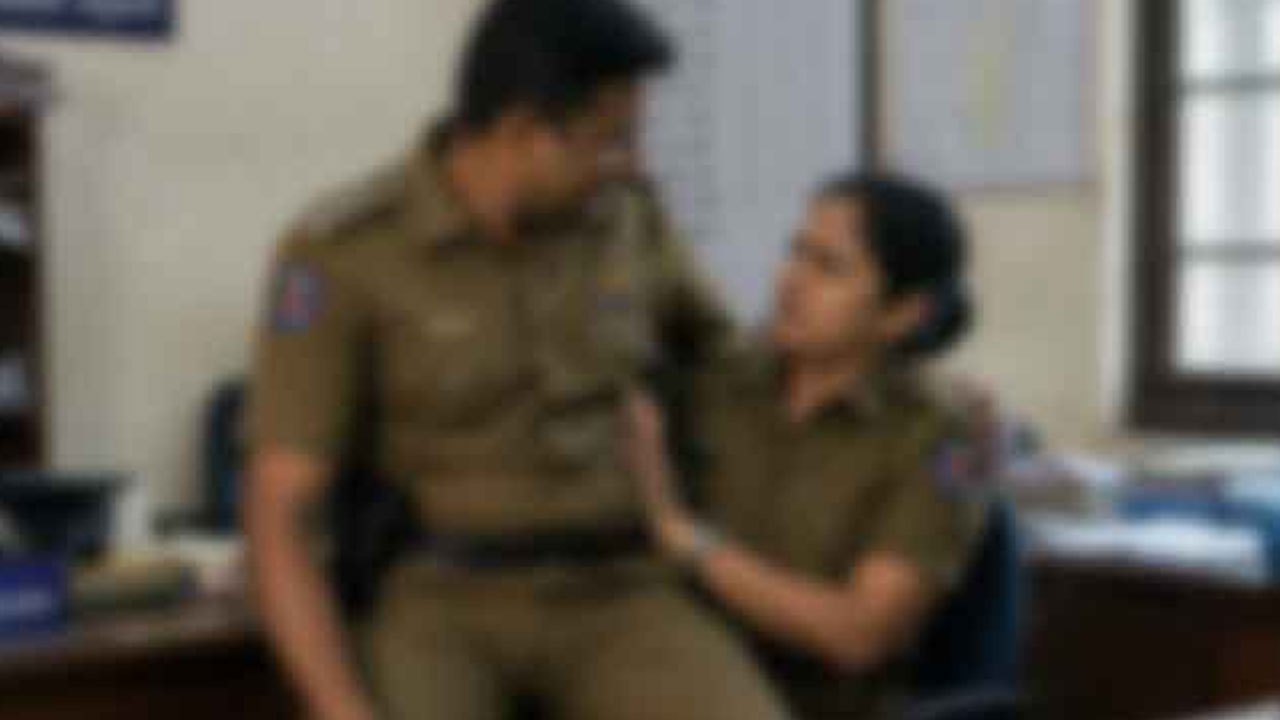பொலிஸ் துறையில் பரபரப்பு! கான்ஸ்டபிள் மீது உடனடி பணி இடைநீக்கம்!