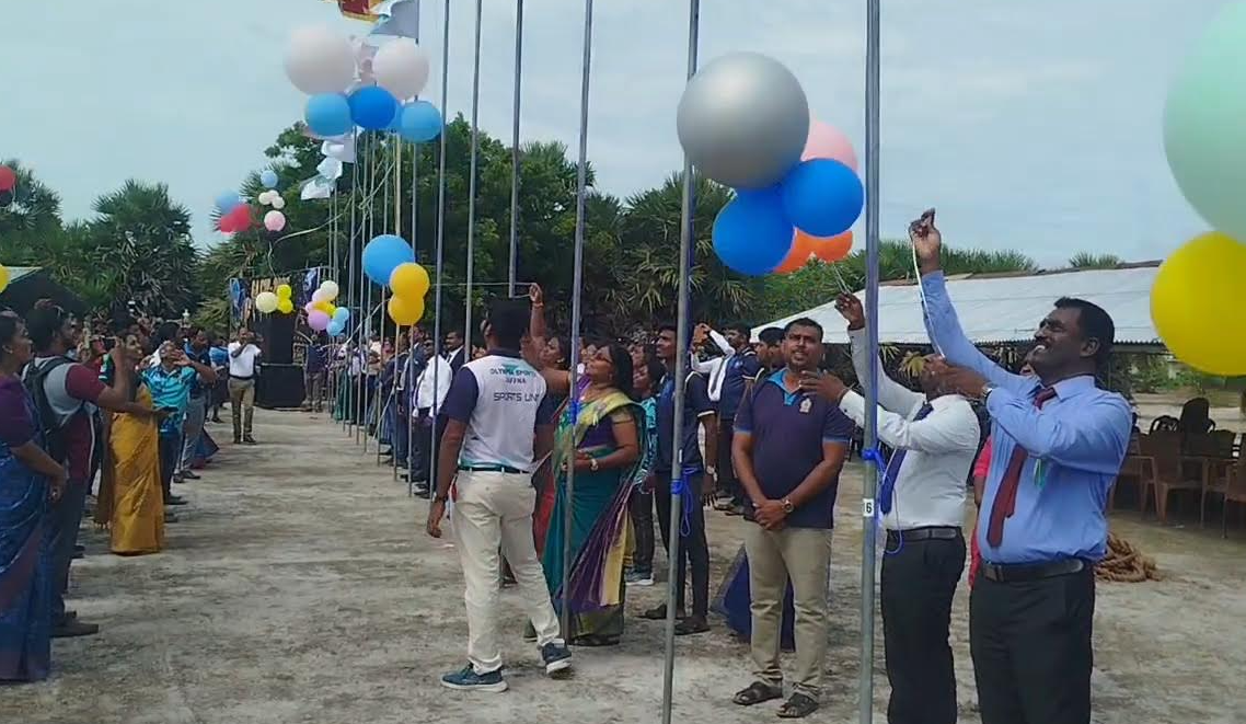 கோலாகலமாக ஆரம்பமாகிய அரச அதிபர் வெற்றிக்கிண்ண’ இறுதிப்போட்டி!