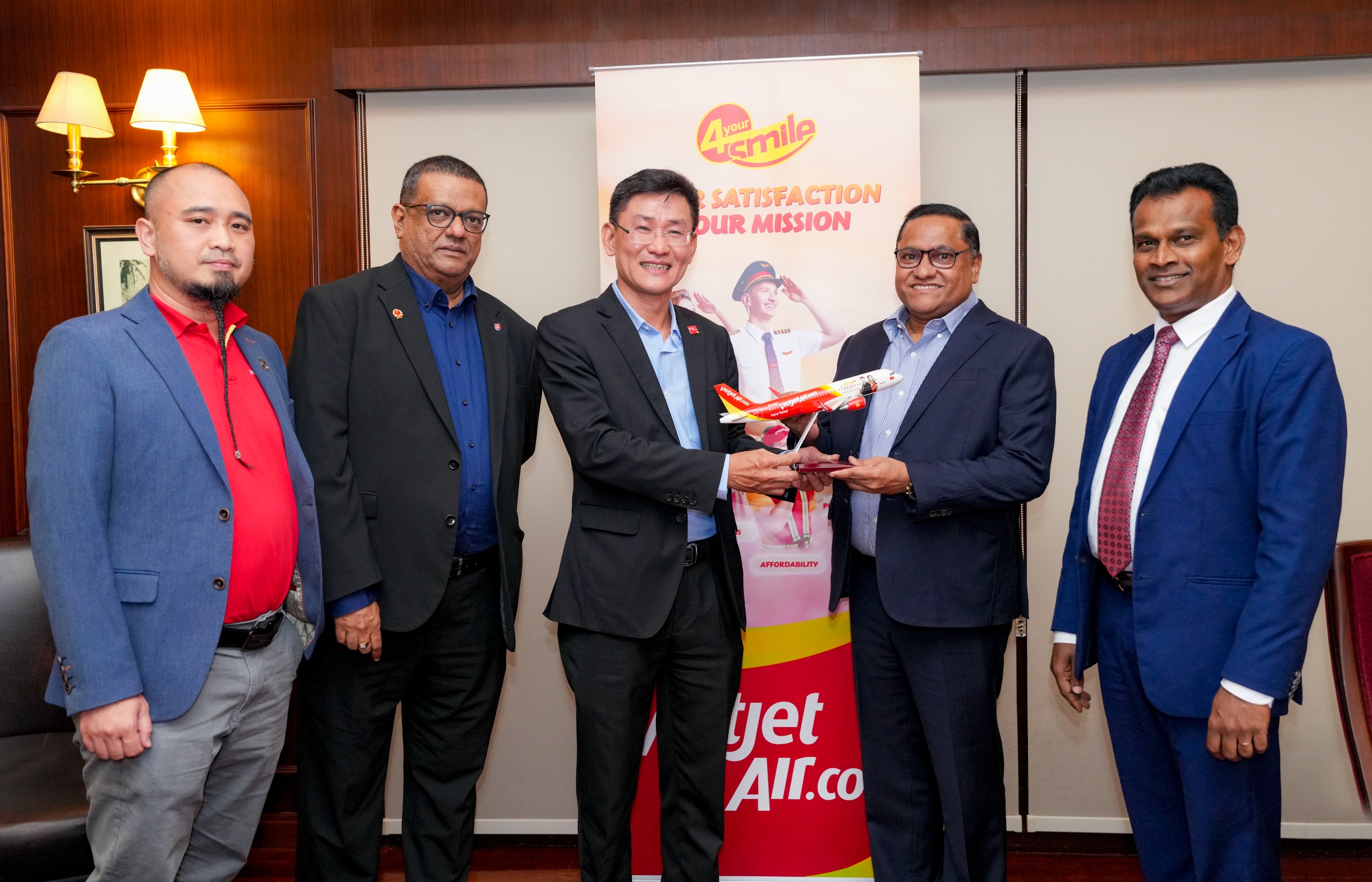 நேரடி விமான சேவையை ஆரம்பிக்கும் VietJet விமான சேவைக்கு அமைச்சர் விஜித ஹேரத் வாழ்த்து!