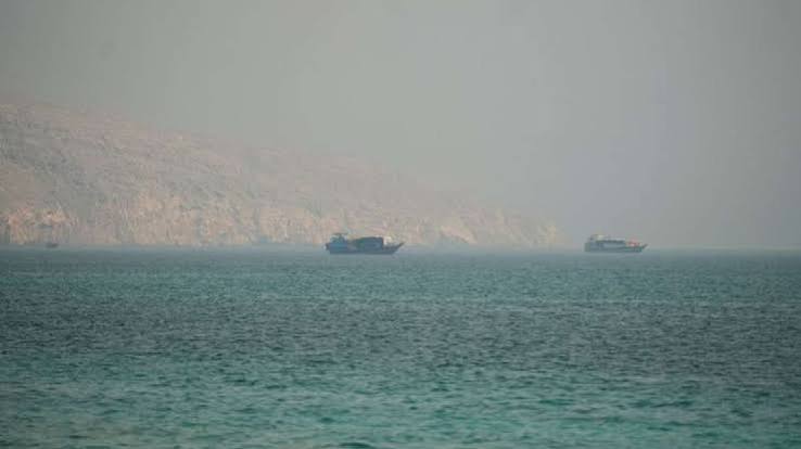 மறுஅறிவித்தல் வரை ஹோர்மூஸ் நீரிணையை மூடுவதற்கு ஈரான் நடவடிக்கை!