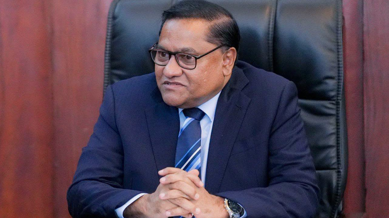 நேபாள வெளியுறவு அமைச்சருடன் விஜித்த ஹேரத் உரையாடல்: உதவிக்கு தயார்!