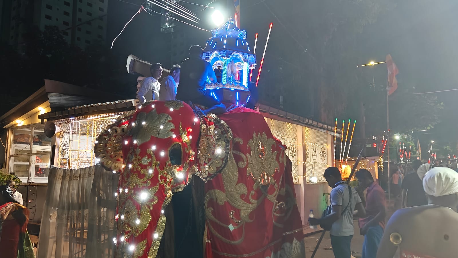 பொரளை மெகசின் வீதி அருள்மிகு ஸ்ரீ முத்துமாரி அம்பாள் தேவஸ்தானத் தேர்த்திருவிழா