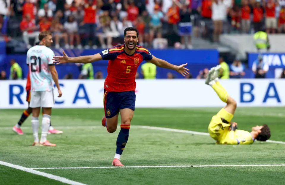 UEFA Nations League தொடரில் ஸ்பெயின் காலிறுதிக்கு முன்னேற்றம்!